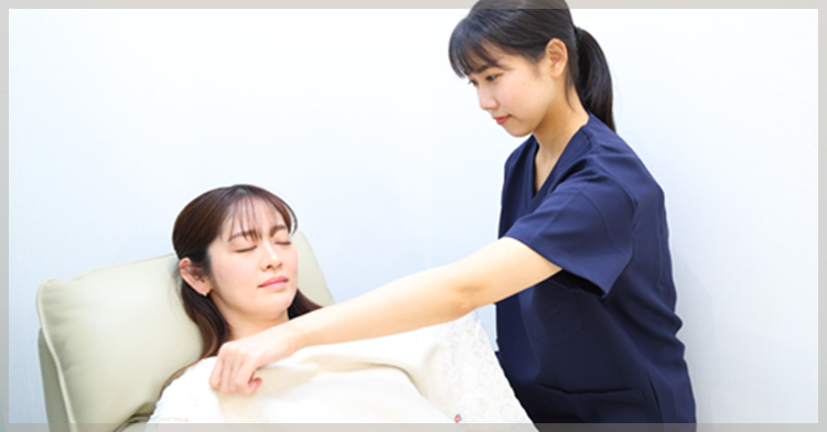 鎮静剤を使用して寝ている状態で楽に検査が受けられます